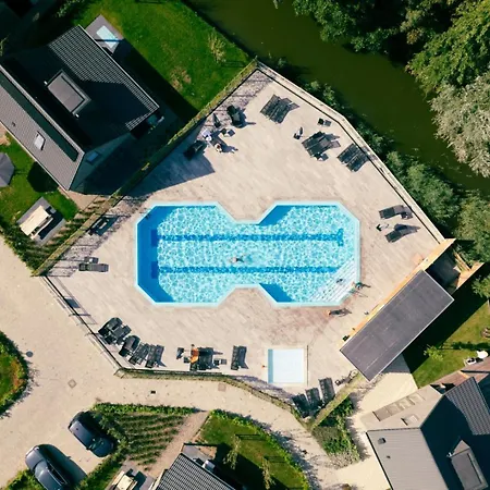 503a Op Recreatiepark De Wielen Chalé Sint Maarten