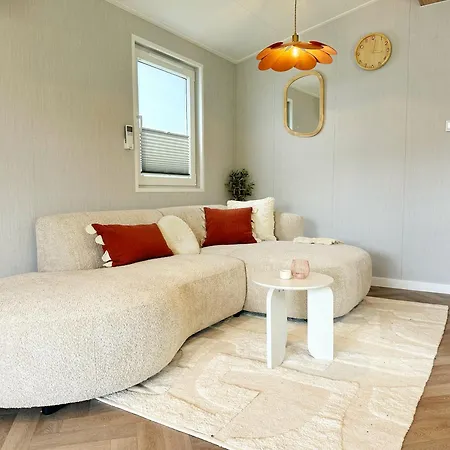 503a Op Recreatiepark De Wielen Chalé *