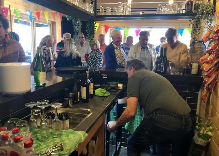 503a Op Recreatiepark De Wielen Alpehytte